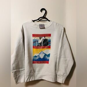 2 vintage sweatshirt 
Alaska wolves size medium womens 
Love- boat size large